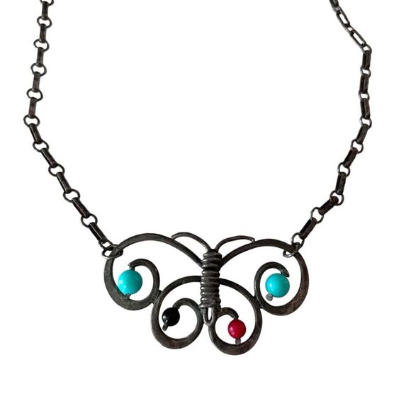 Vintage Silver Metal Wire Butterfly Pendant Necklace - Picture 3 of 5